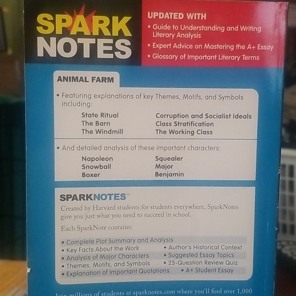 Animal Farm book and Spark notes book - Picture 3 of 3